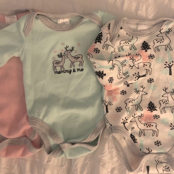3 pack Long Sleeve Bodysuits 0-3months - Picture 1 of 6